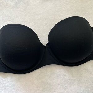 Women's Black Strapless Bra